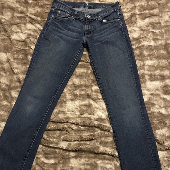 7 For All Mankind Standard Straight Leg Jeans woman’s - Picture 4 of 5